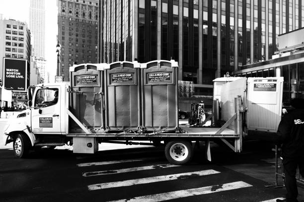 Best Portable toilet rental cost  in Duluth, MN