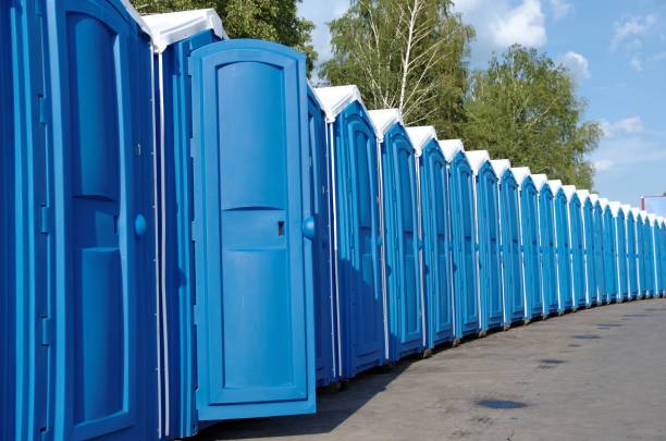 Best Porta potty delivery and setup  in Duluth, MN